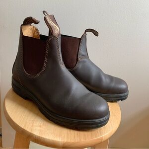 Blundstone 550 size 5 (Women's size 8)